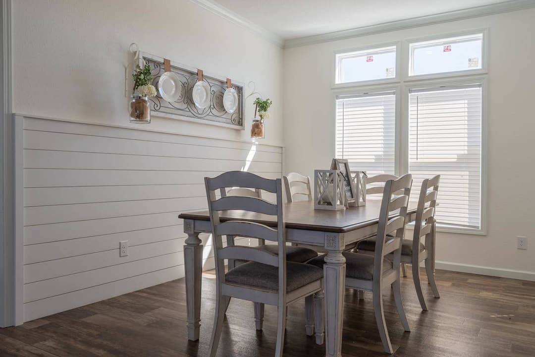 Innovation 3276n interior home features