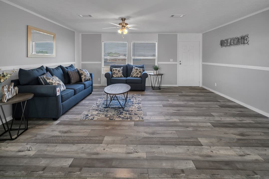 Valu premier 32684g interior home features