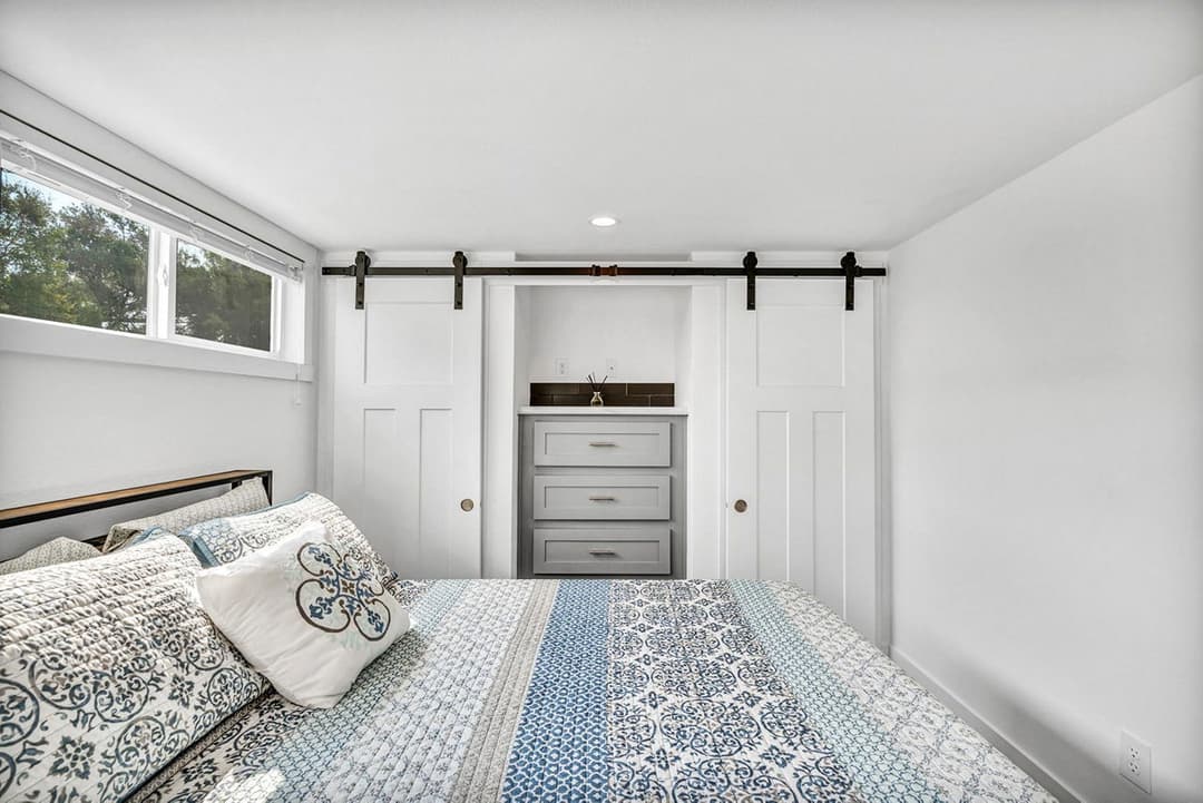 Aps 522a-sl - rv lot (2 available) bedroom home features