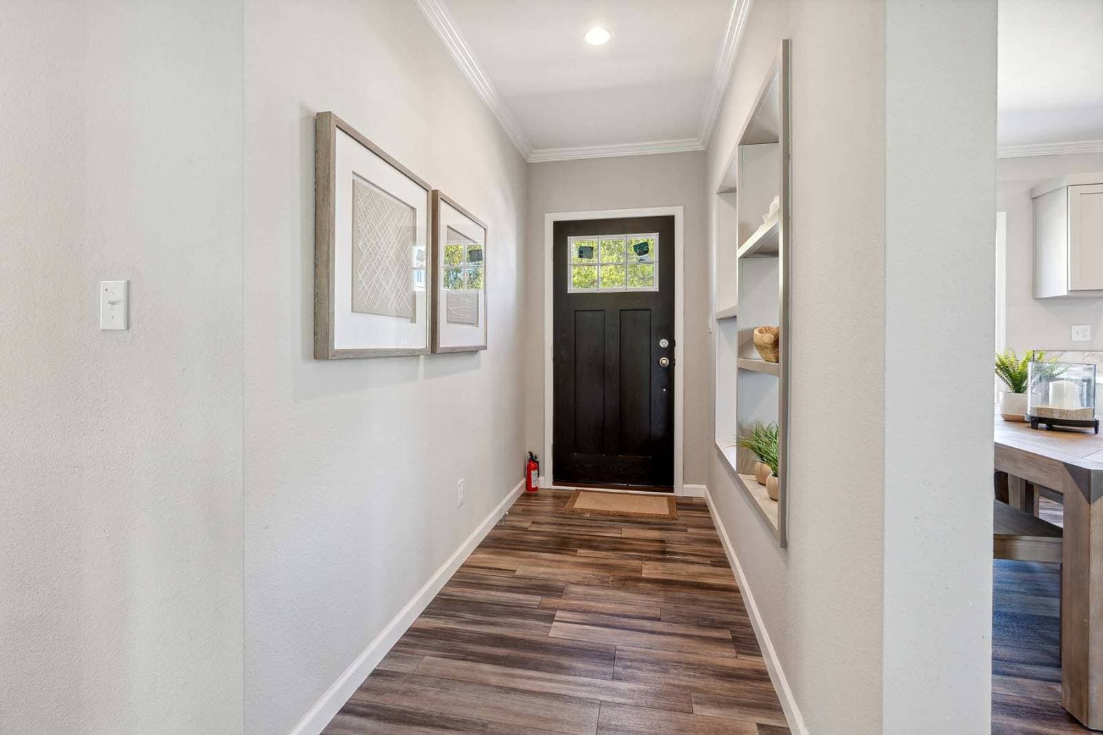 Innovation 3268h interior home features