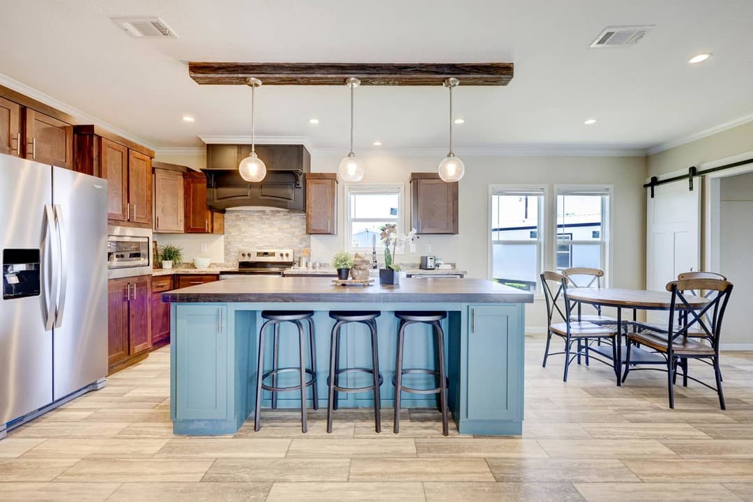 Titan extreme 3264r kitchen home features