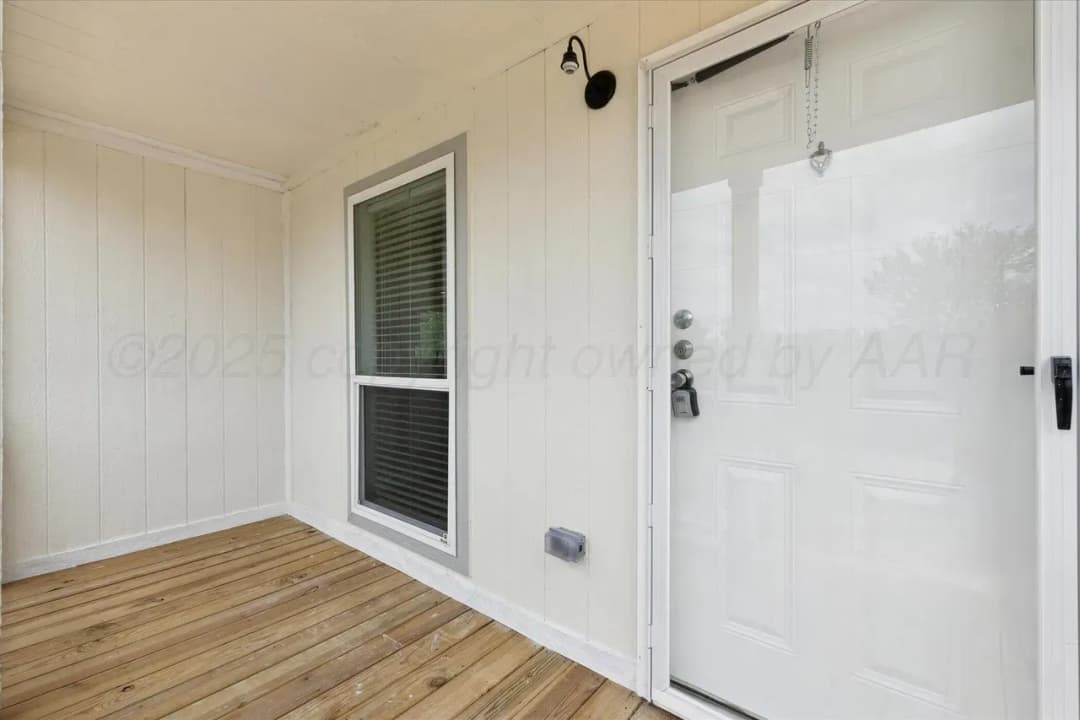 Nm2860l - 0.51 acre lot exterior home features