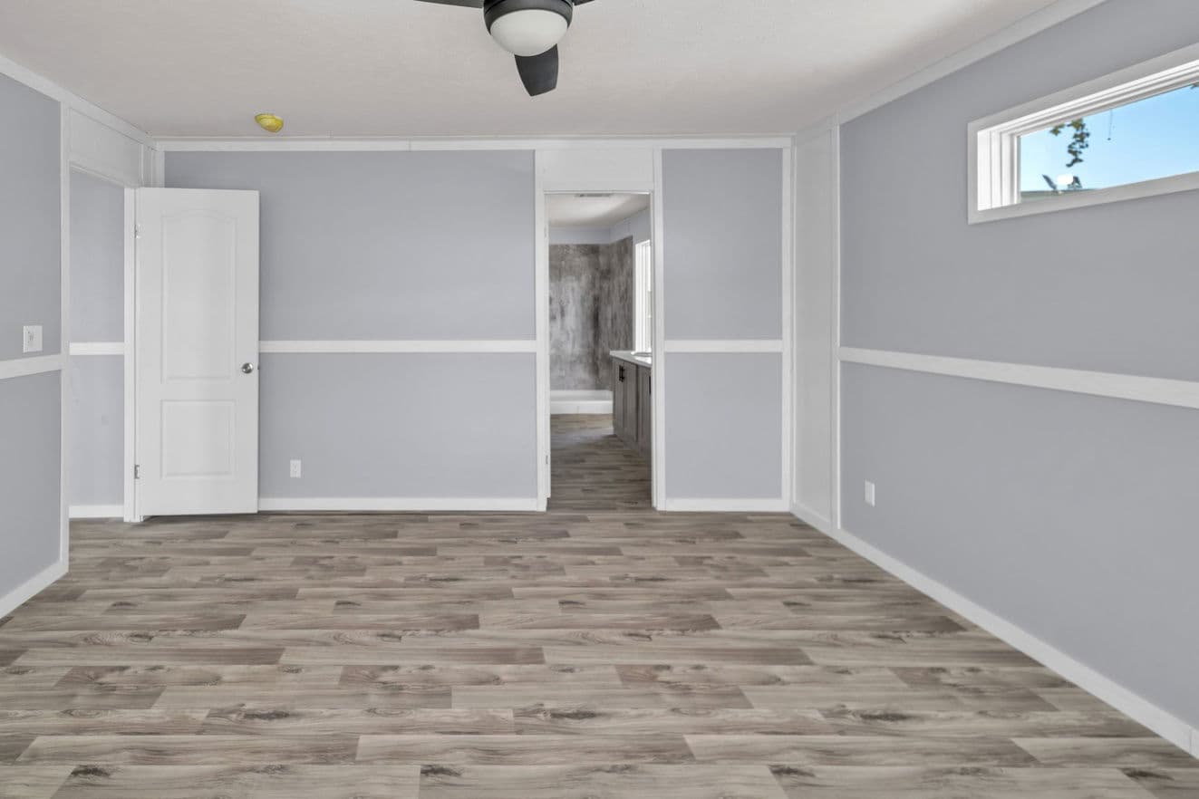 Valu maxx premier 32684f interior home features