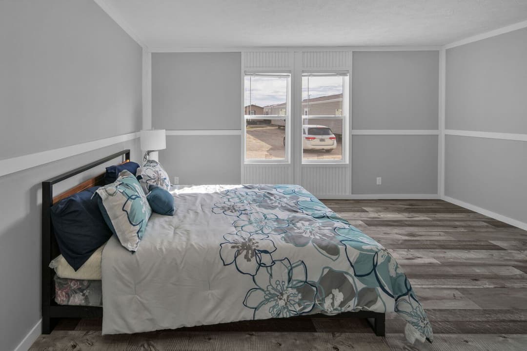 Alamo lite 28724t interior and bathroom home features