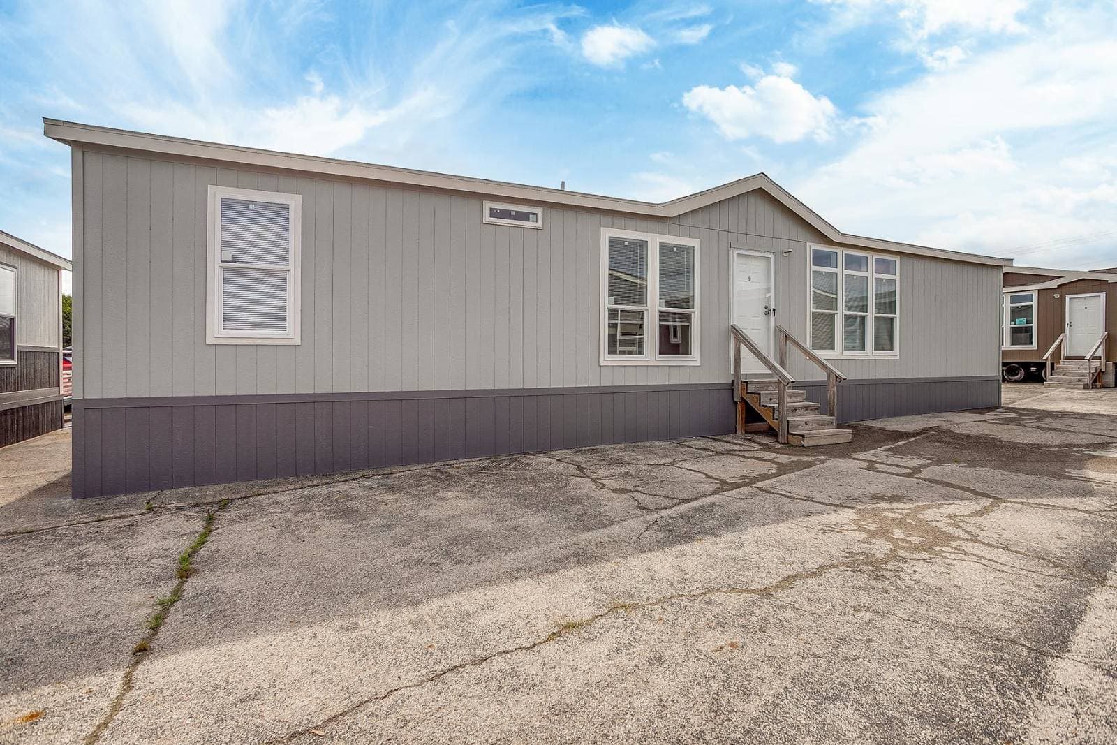 Nm2856a exterior home features