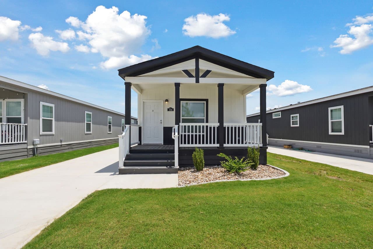 Innovation hero home features