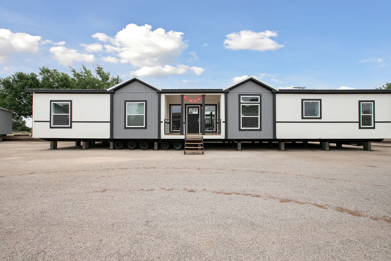 Innovation 3276aa elevation and exterior home features