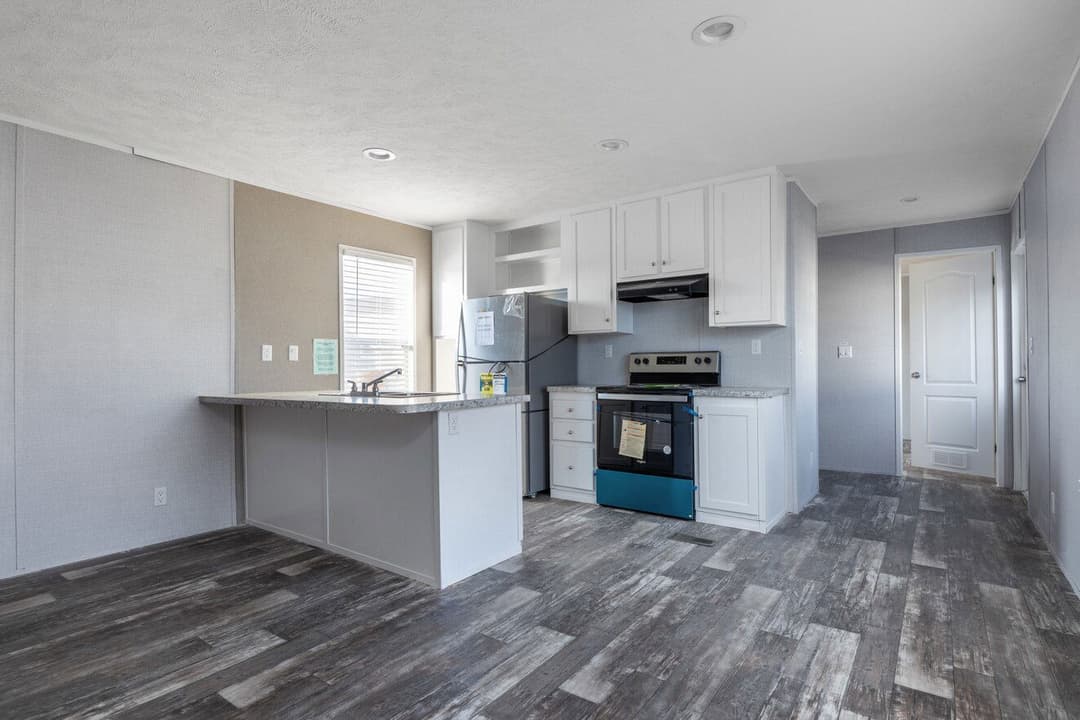 Valu premier 16683g interior and kitchen home features