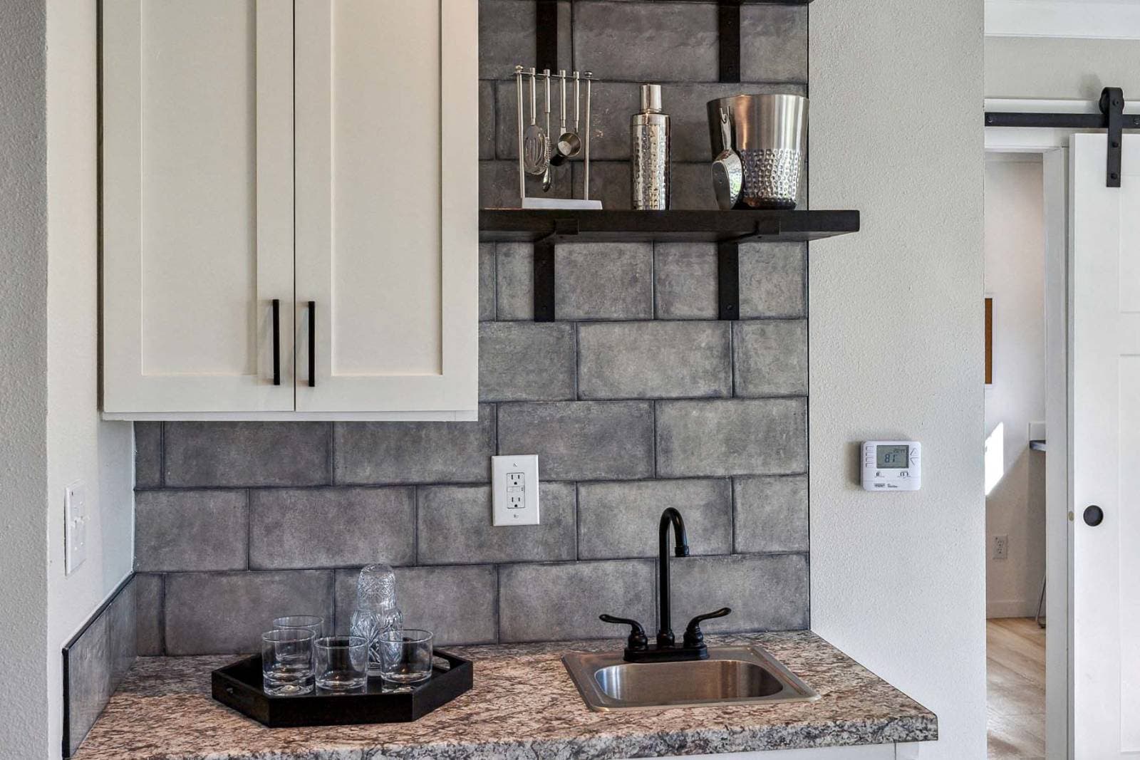 Kritzer 110 kitchen home features