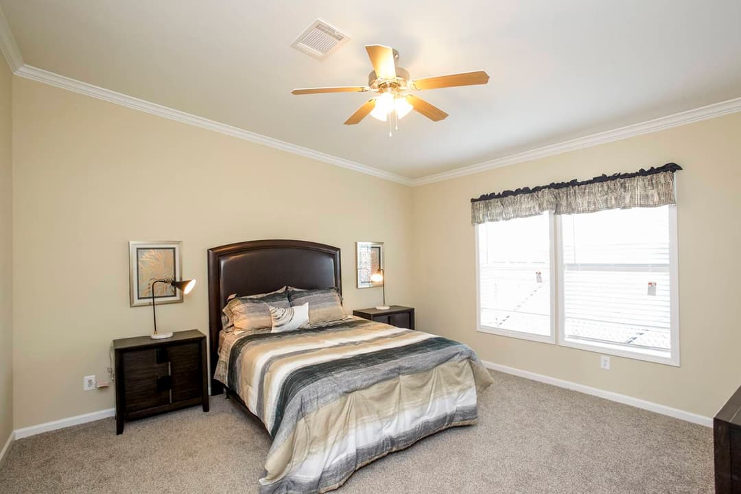 Brazos xl bedroom home features