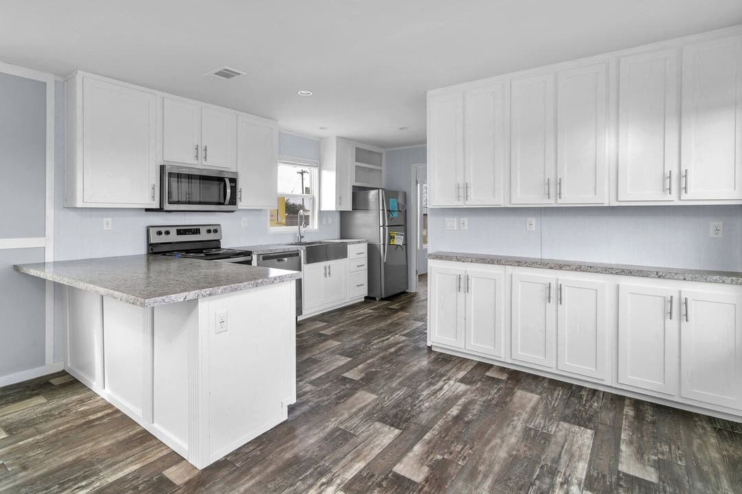 Alamo lite 16763r interior and kitchen home features