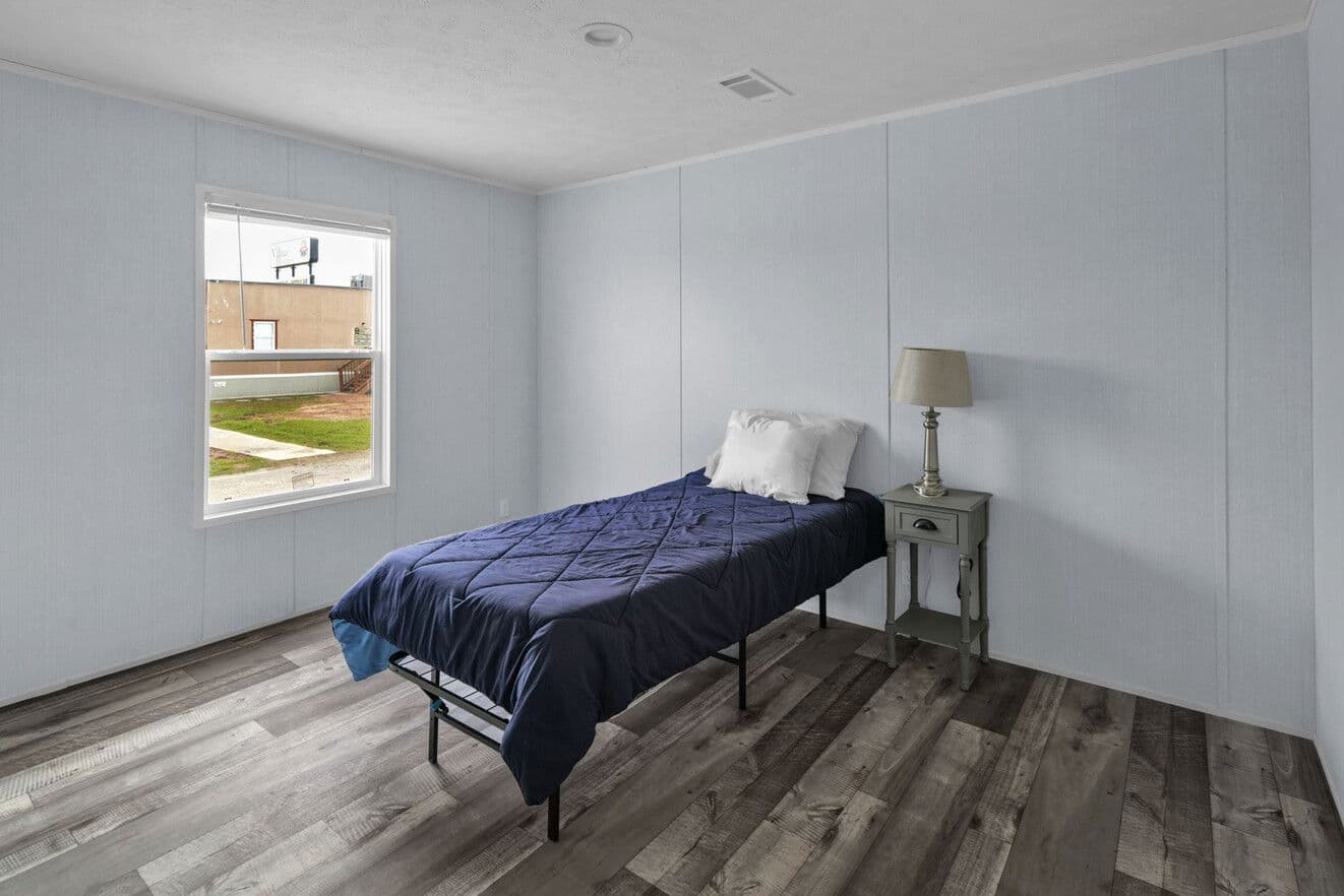 Alamo lite 28724t interior and bathroom home features