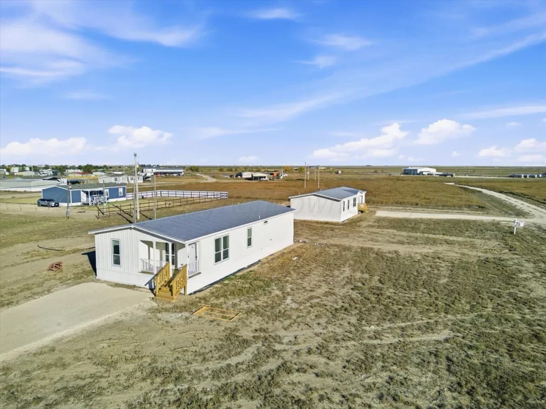 Nm2860l - 0.51 acre lot exterior home features