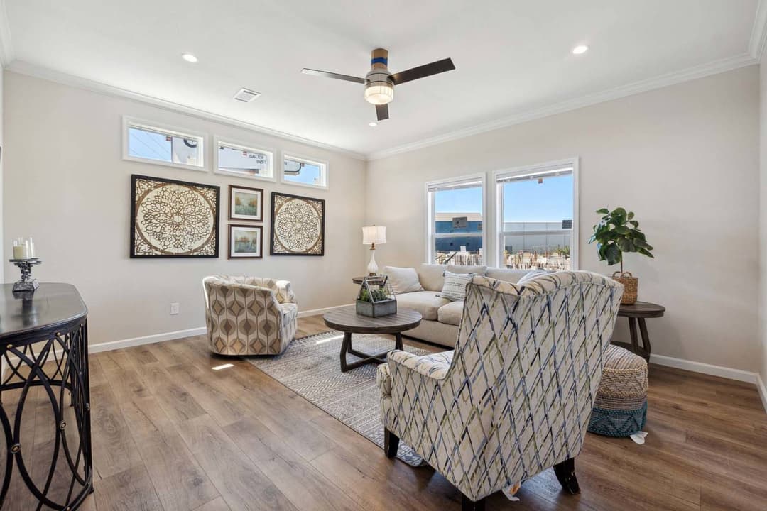 Titan extreme 3276t [the memphis] interior home features