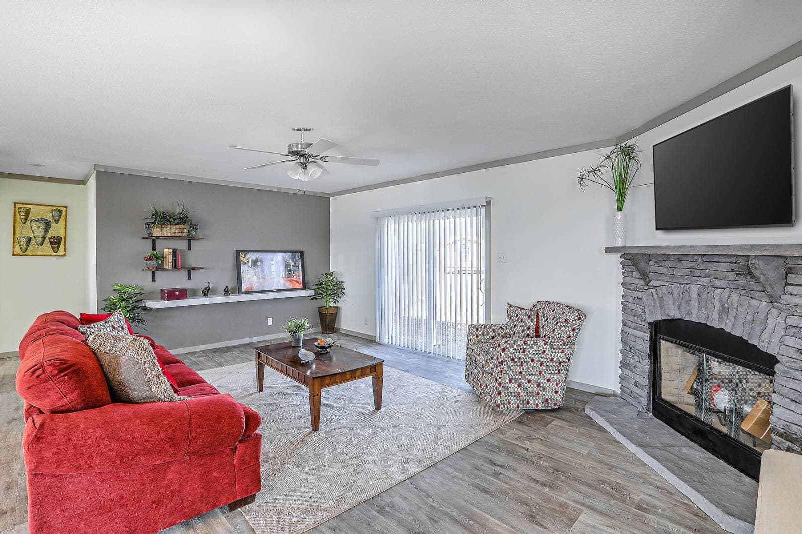 Csd3276k interior home features