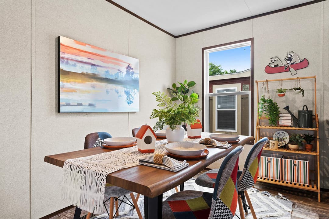 Prime hopkins 135 interior home features