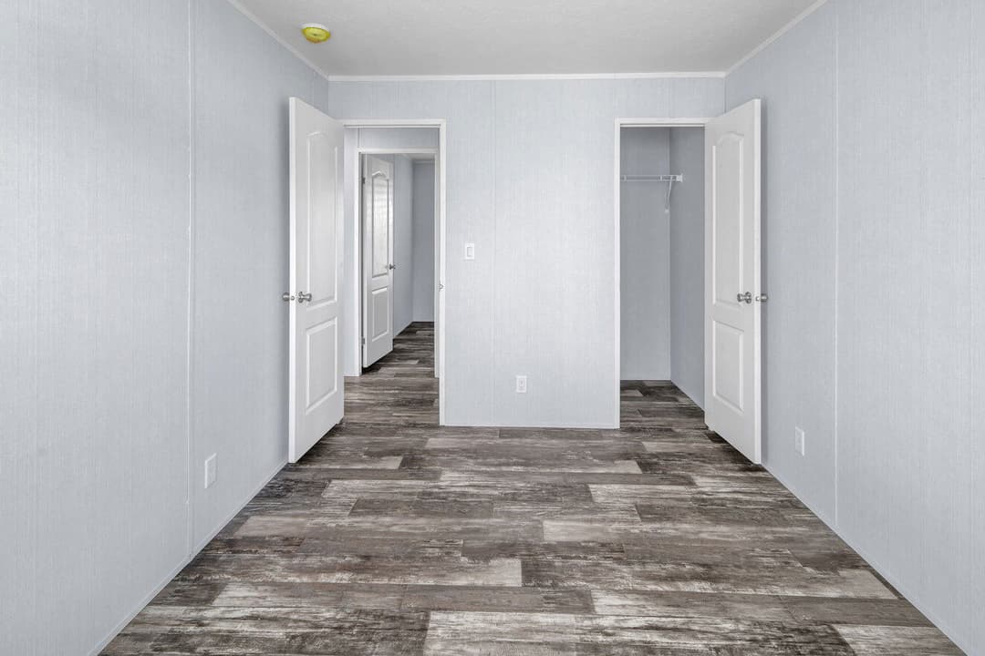 Valu 28563u interior home features