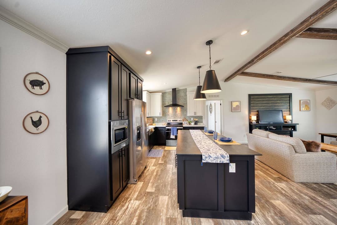 Titan extreme 2876h kitchen home features