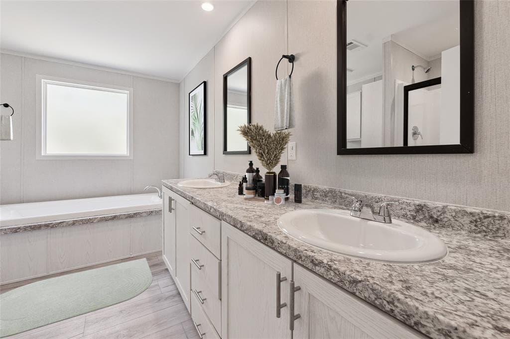 Nm2860l bathroom home features