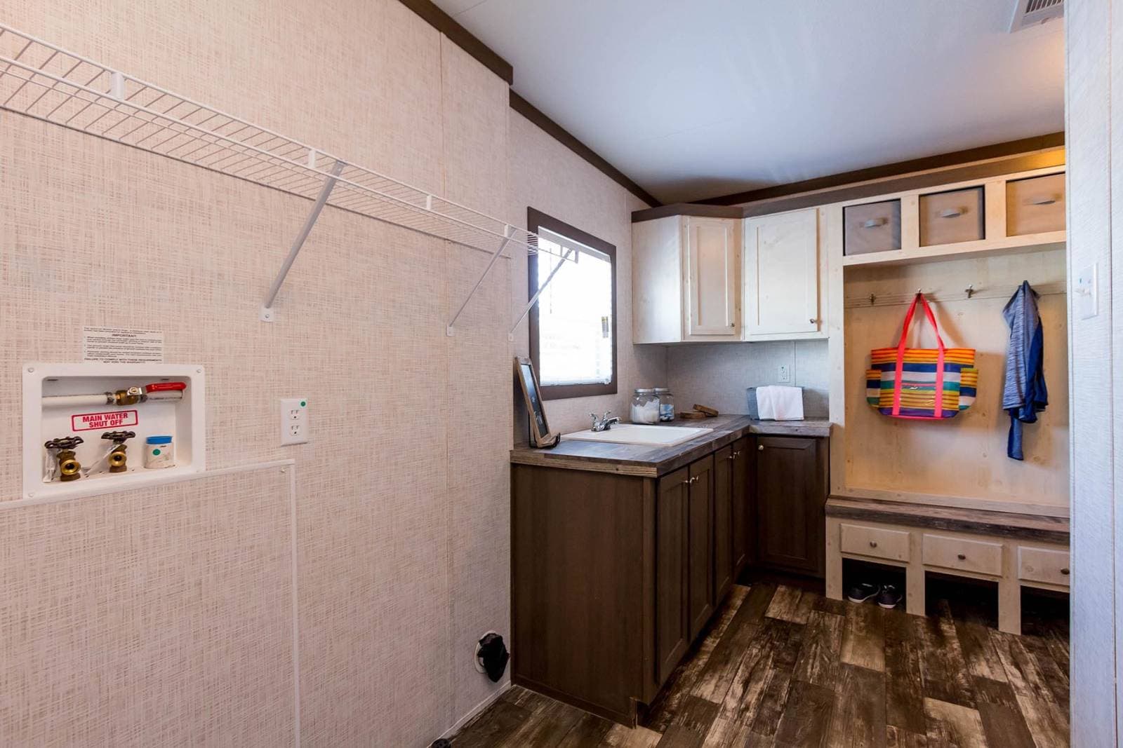 Csd3256k interior home features