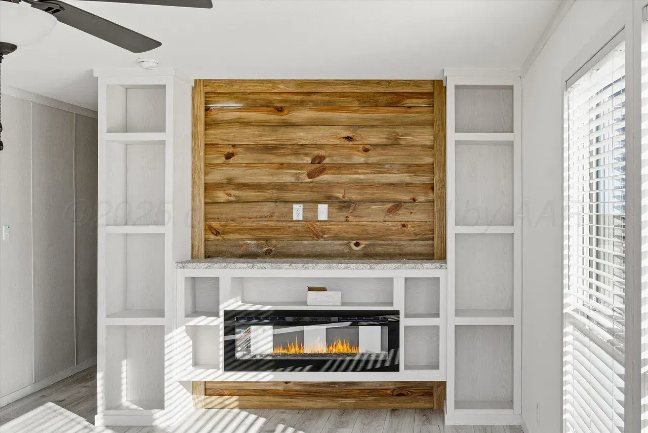 Nm2860l - 0.51 acre lot interior home features