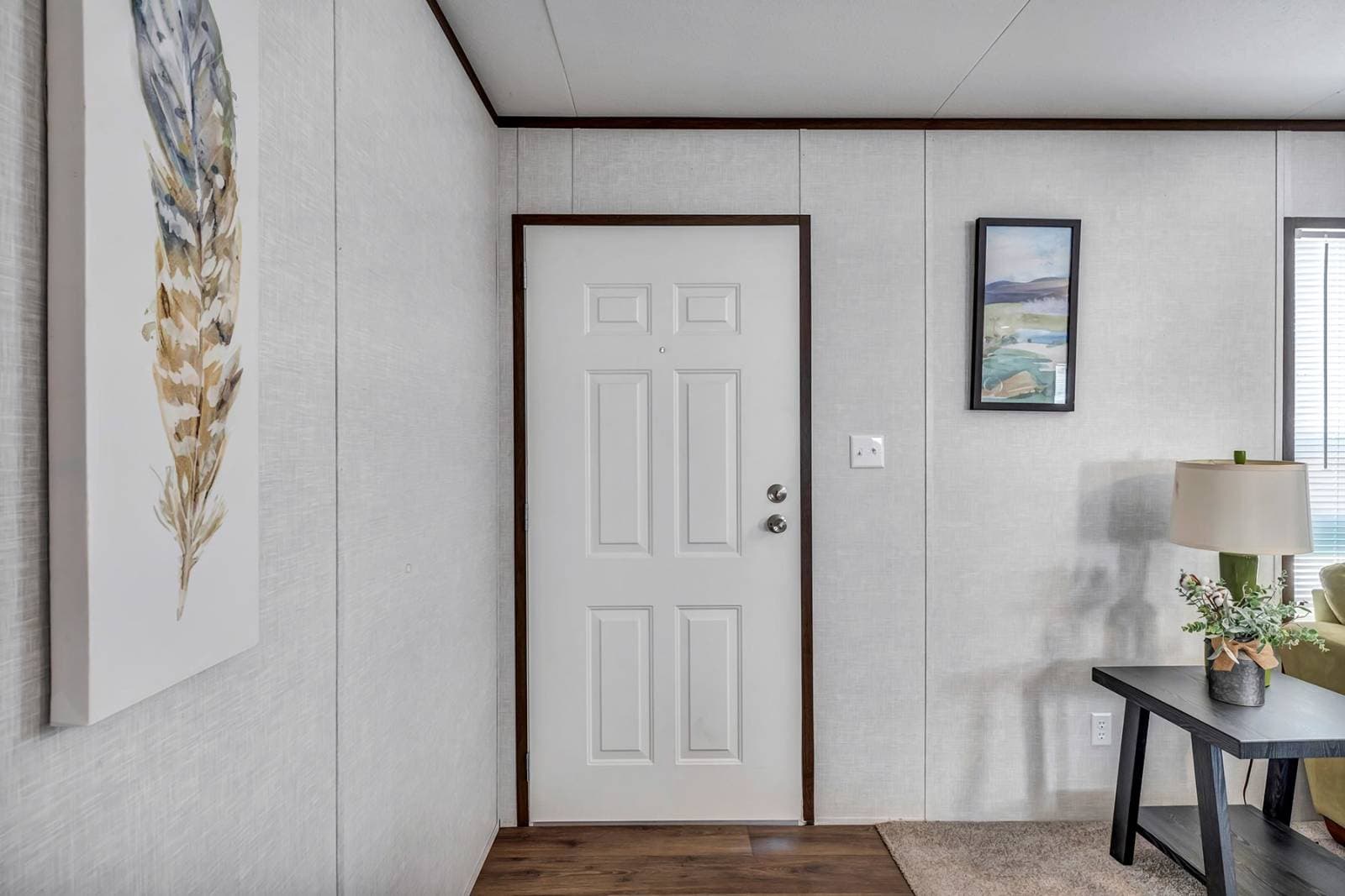 Rm2856b interior home features