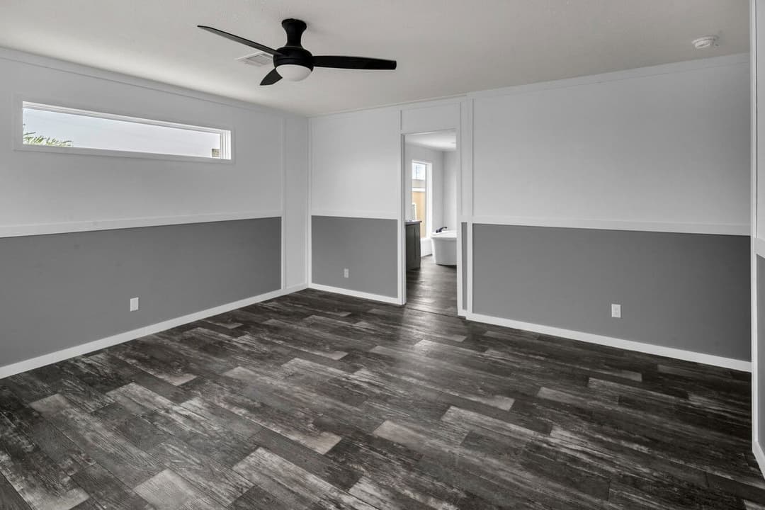 Valu premier 32724g interior home features