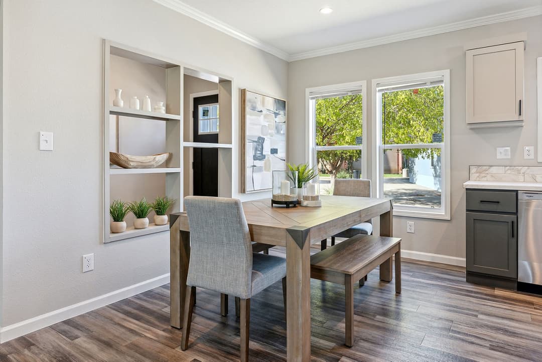 Innovation 3268h interior home features