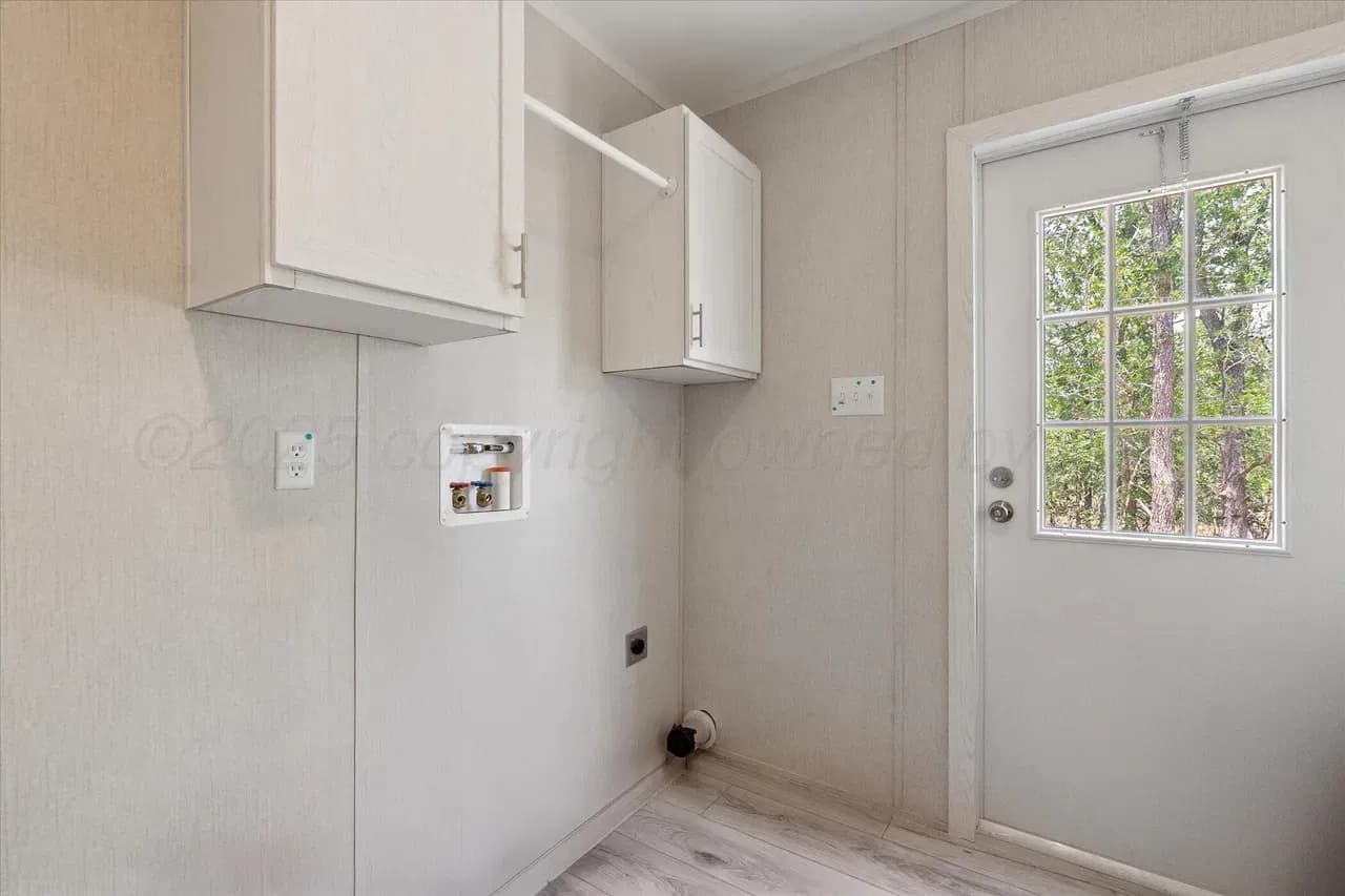 Nm2860l - 0.51 acre lot interior home features