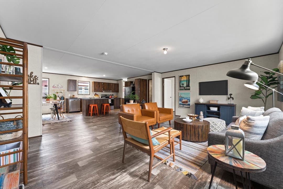 Prime hopkins 135 interior home features