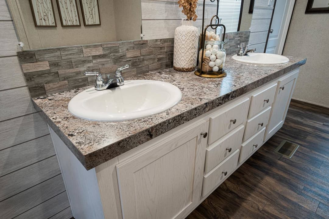 Nm3260f bathroom home features