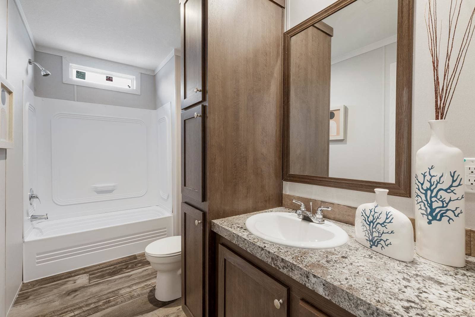 Csd3262k bathroom home features