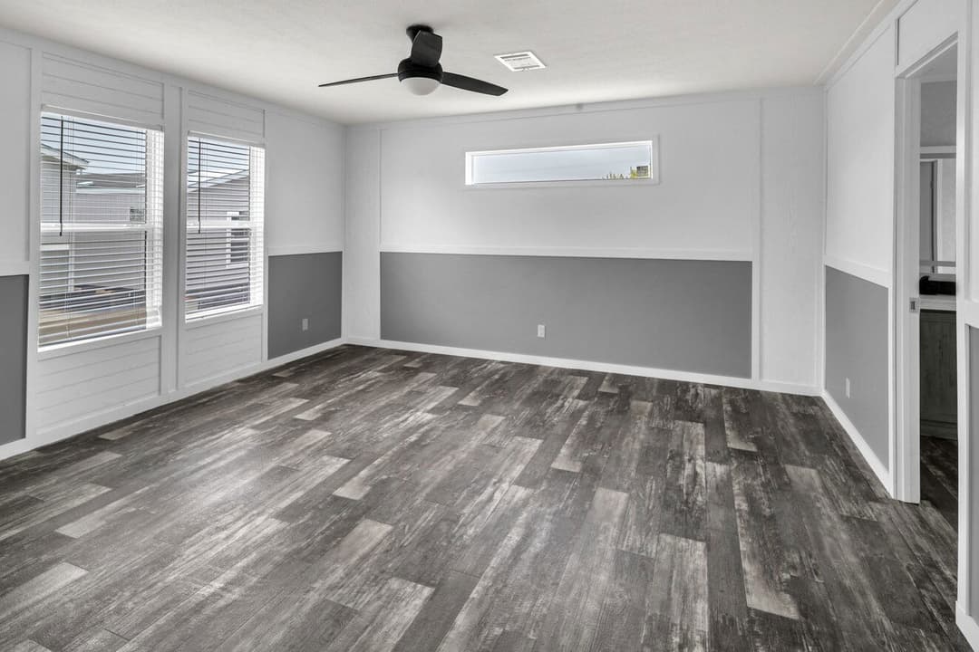 Valu premier 32724g interior home features