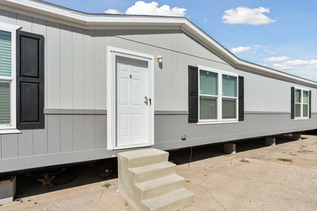 Prime pinnacle 135 exterior home features