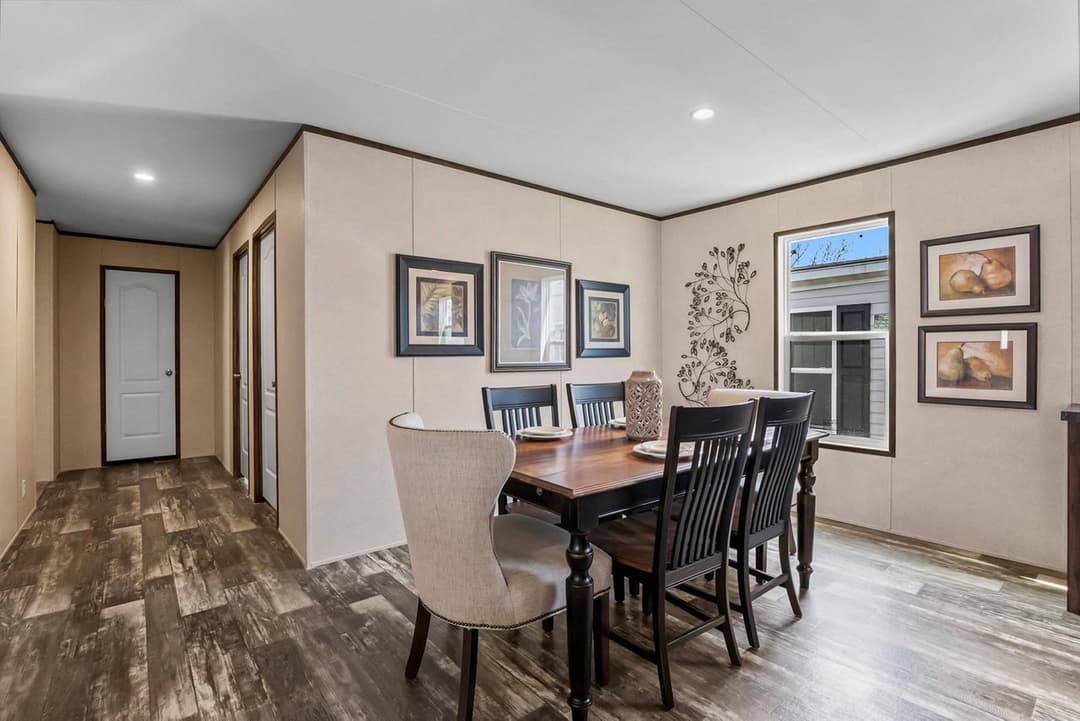 Prime calloway 135 interior home features