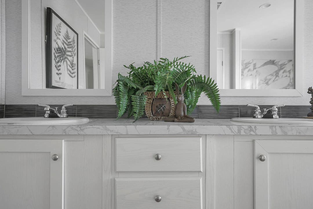 Valu premier 32643g interior home features