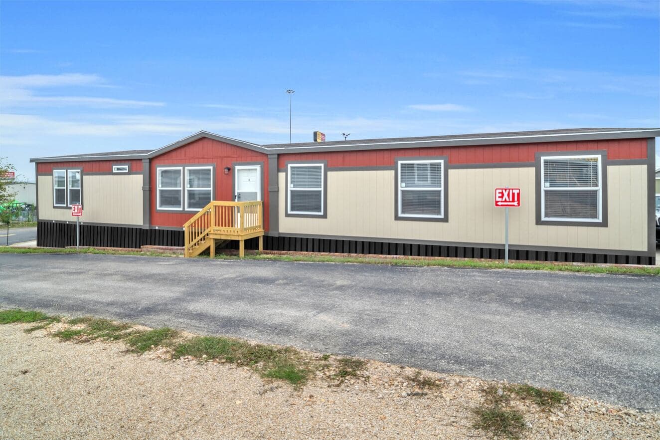 Valu premier 32724g elevation, exterior, and hero home features