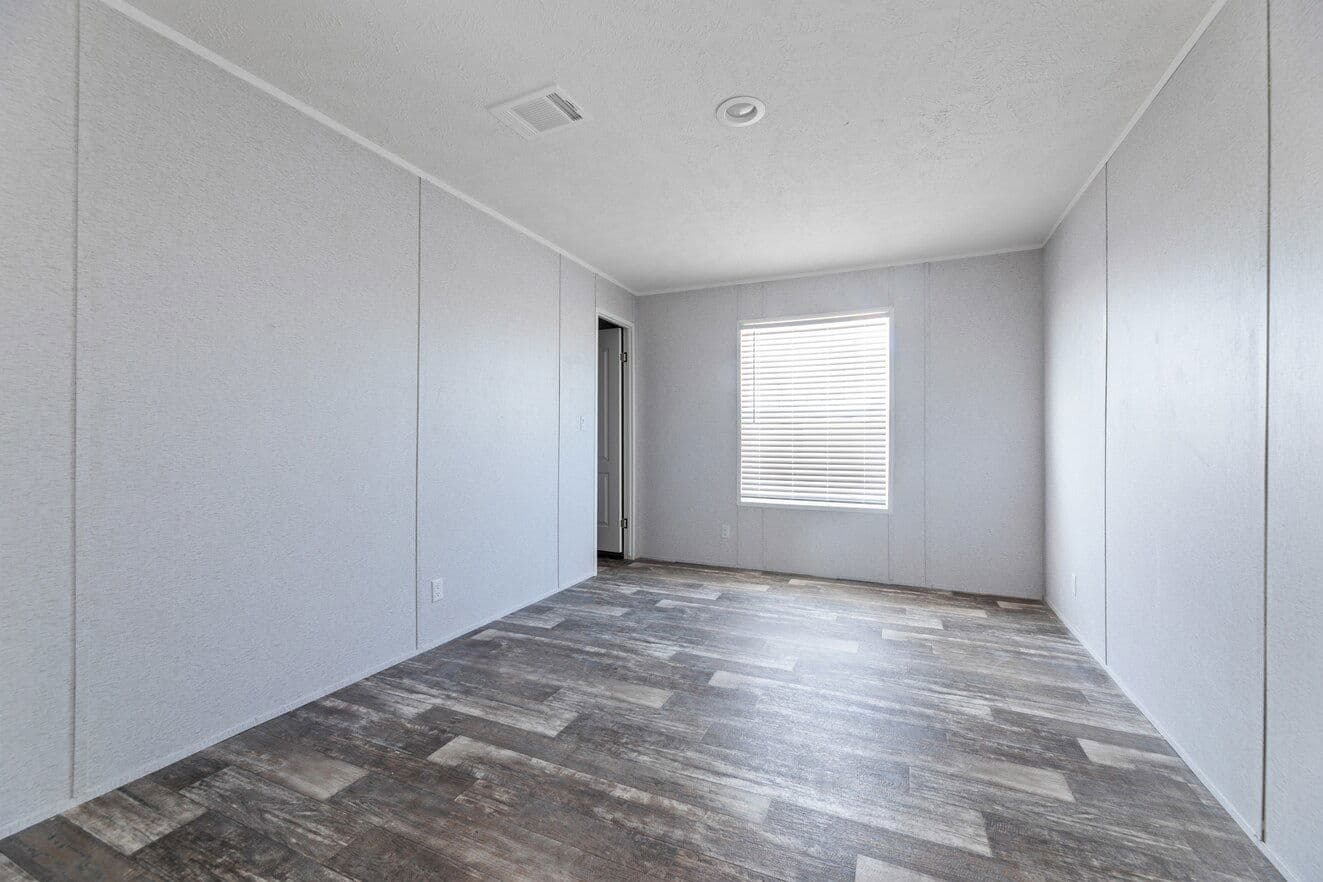 Valu premier 32483g interior home features