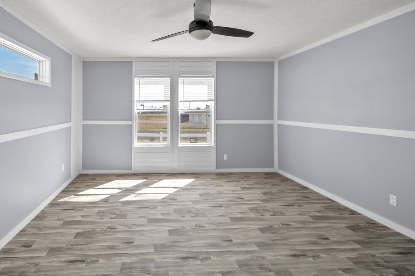 Valu maxx premier 32684f interior home features