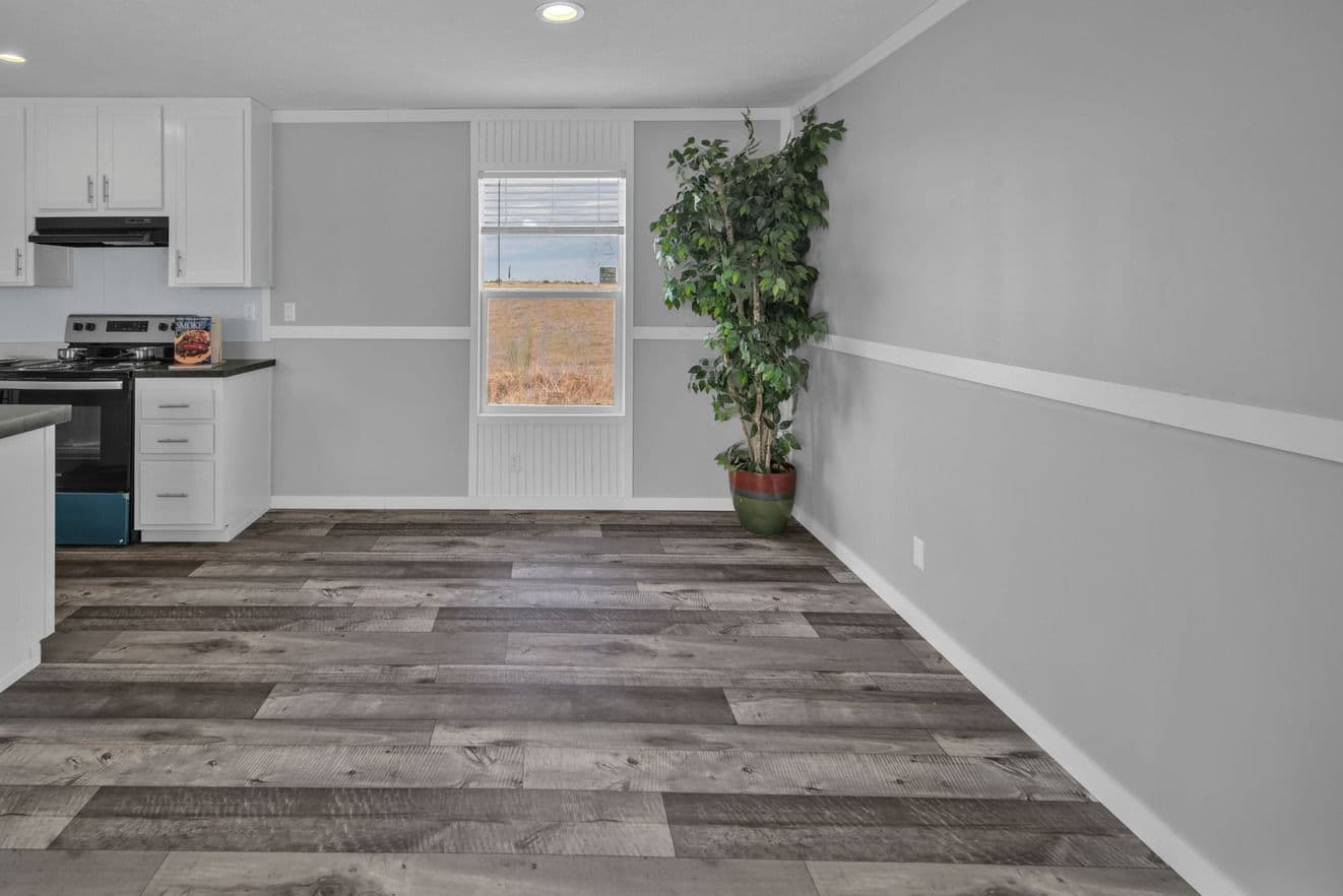 Alamo lite 28724t interior home features