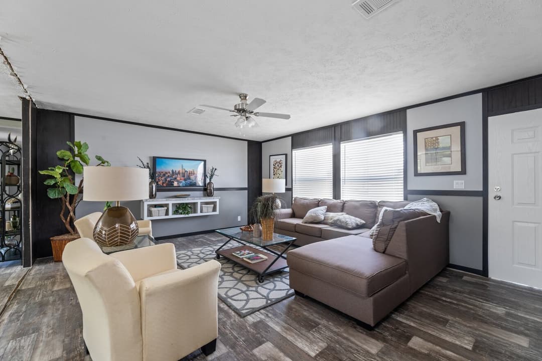 Valu premier 32563g interior home features