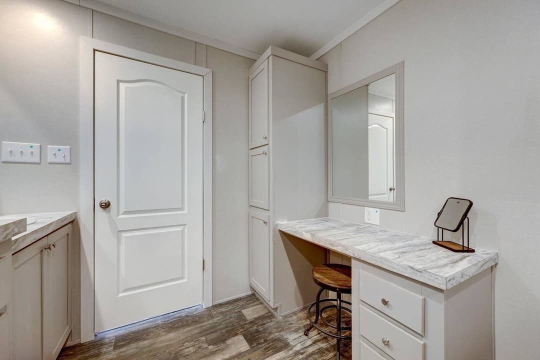 Csd2860l bathroom home features