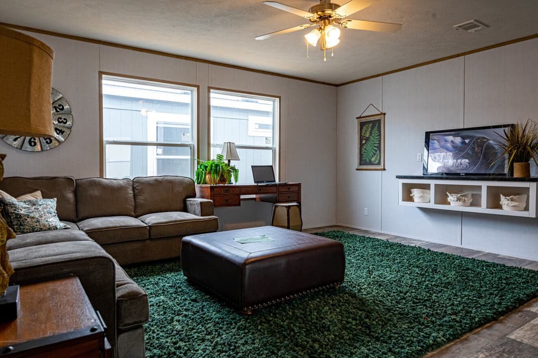 Valu premier 32684g interior home features