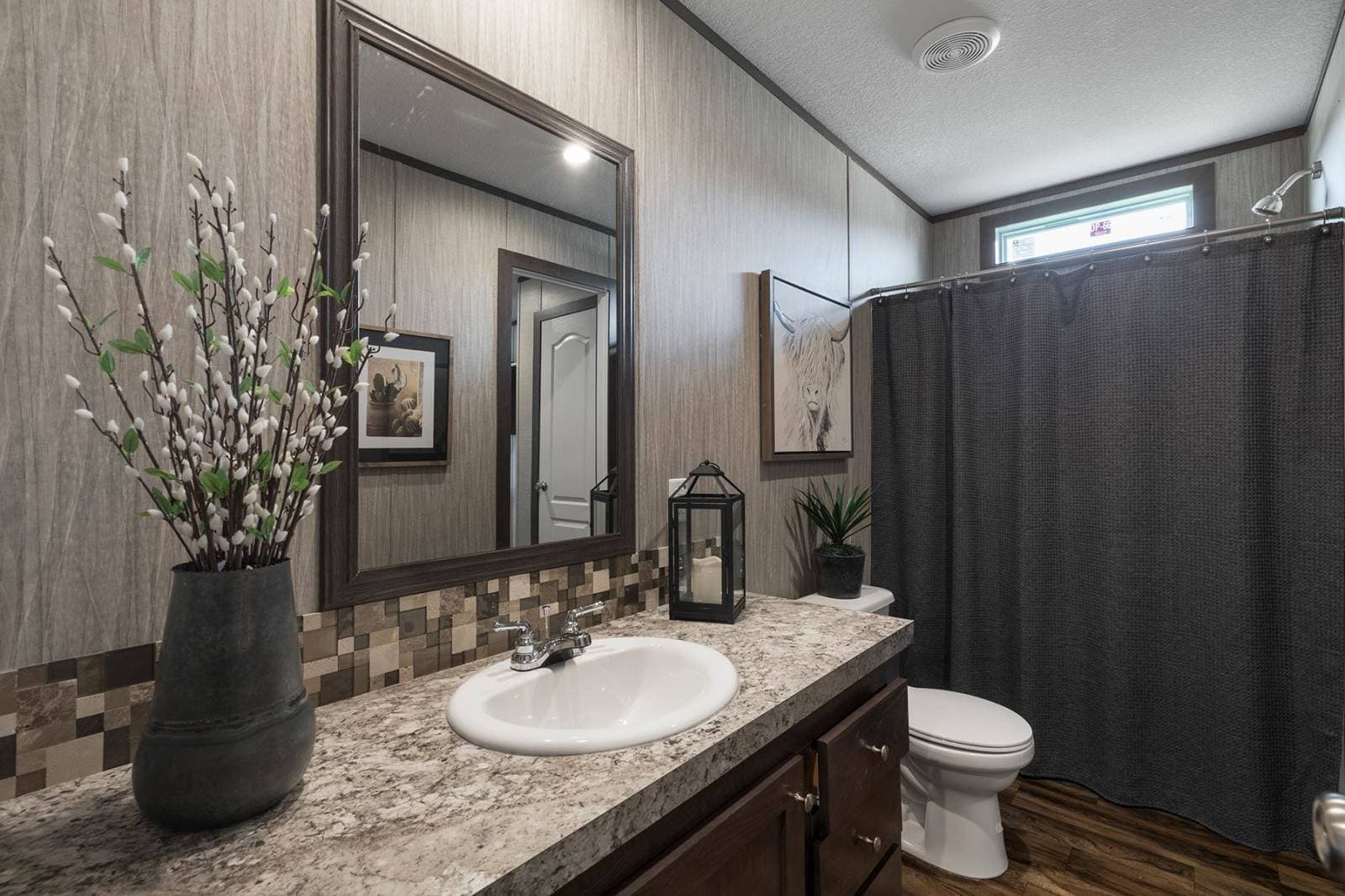 Csd3256k bathroom home features