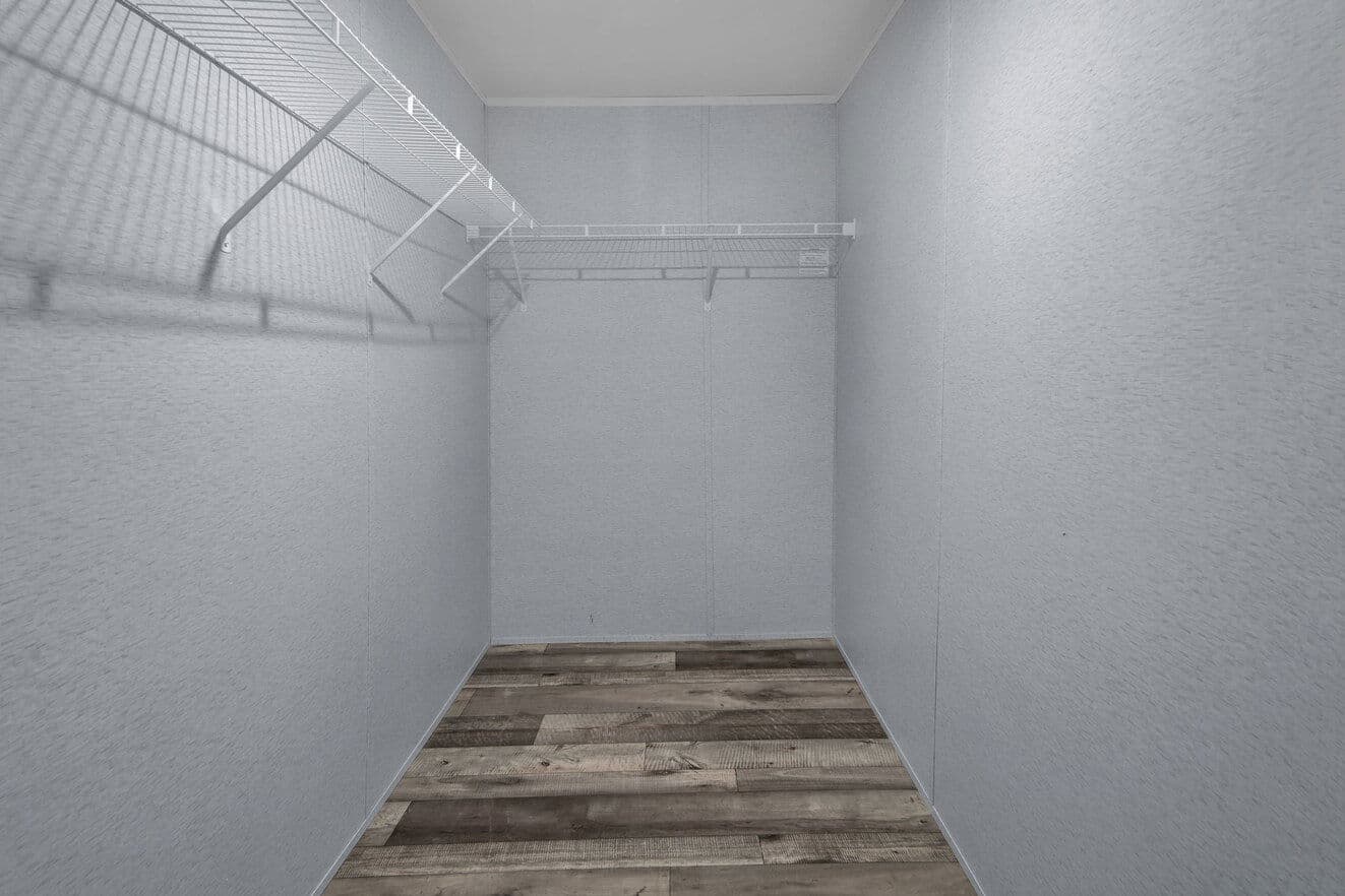 Valu premier 32643g interior home features